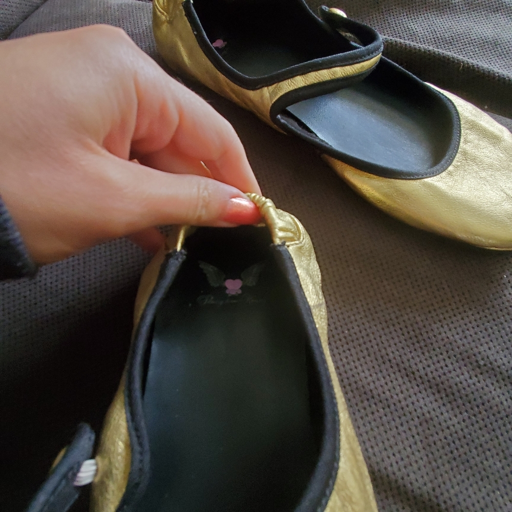 💗 Penny loves Kenny gold lame flats metallic US 10 - Picture 2 of 9